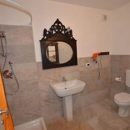 Bed & Breakfast Joie De Vivre 3*