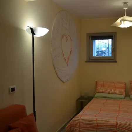 Bed & Breakfast Joie De Vivre 3*