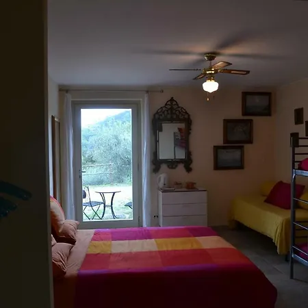 Joie De Vivre Bed & Breakfast