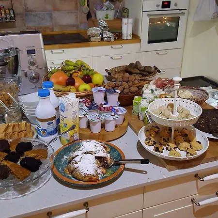 Oda ve Kahvaltı Joie De Vivre Calice Ligure