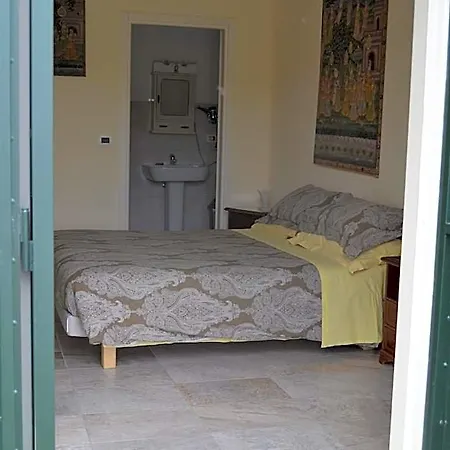 Joie De Vivre Oda ve Kahvaltı
