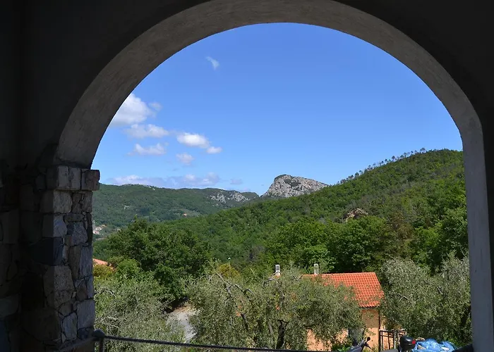 Bed & Breakfast Joie De Vivre Calice Ligure